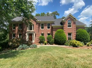 1012 Paddington Rd, Knoxville, TN 37922