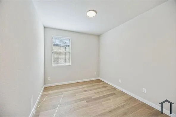 110 Greenbriar Dr — Photo 16