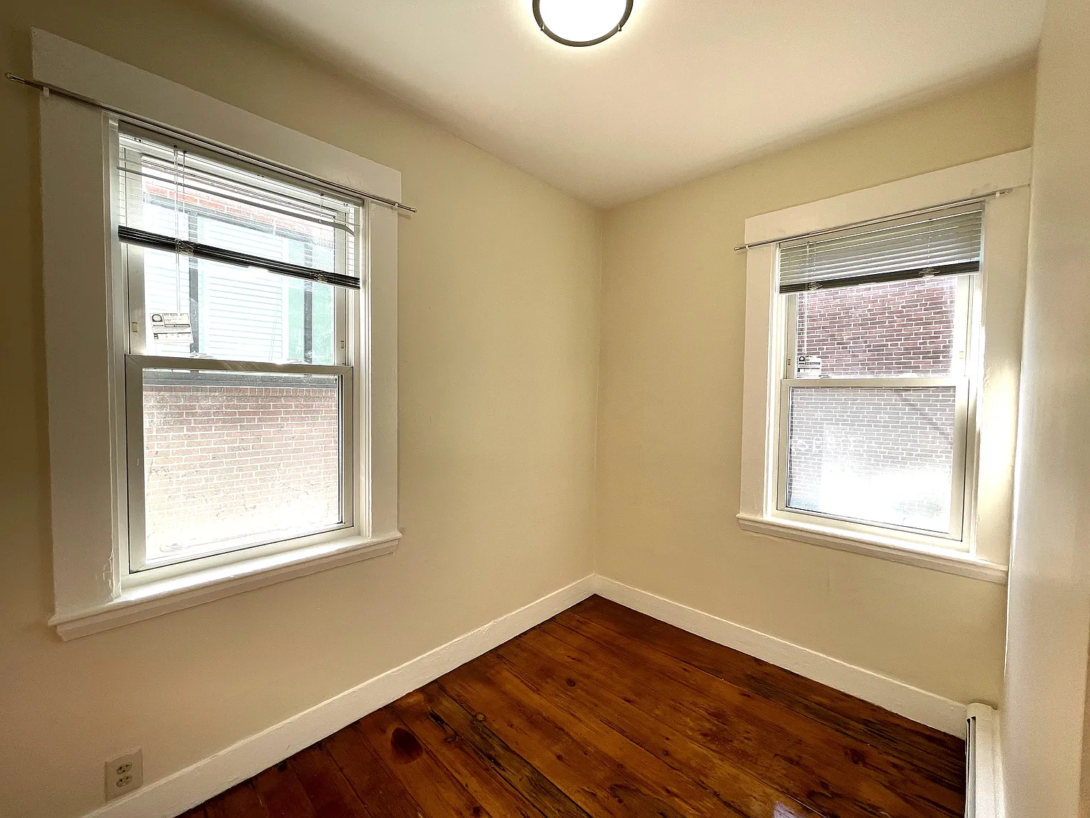 1 bed, 600 sqft, $2,200 — Photo 4