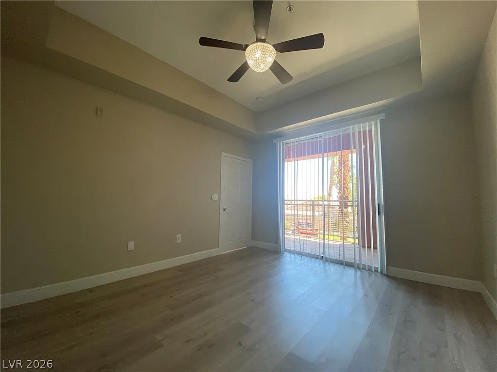 2 bed, 2.0 bath, 1198 sqft, $1,695 — Photo 4