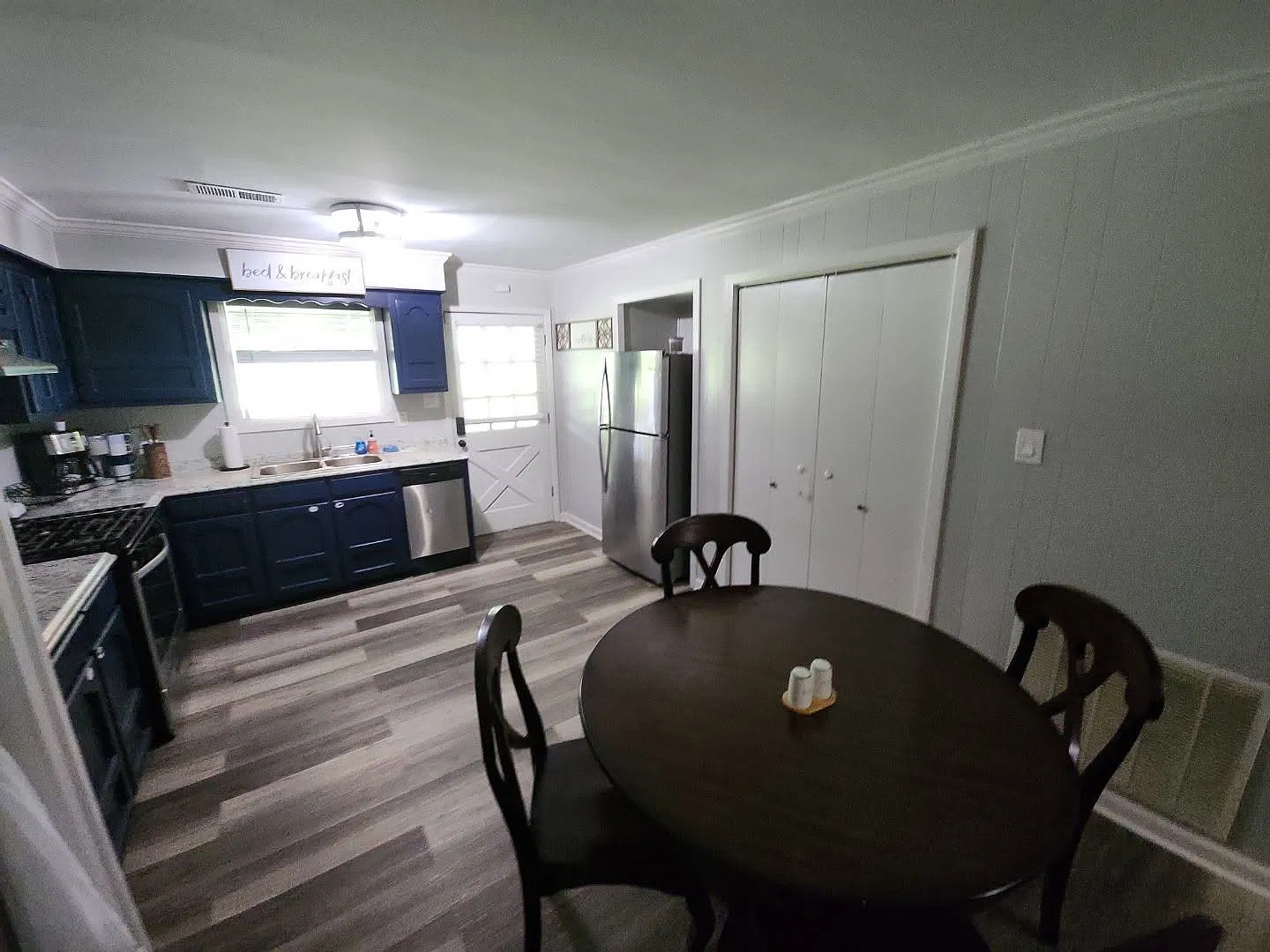 3 bed, 1.5 bath, 1500 sqft, $2,600 — Photo 1