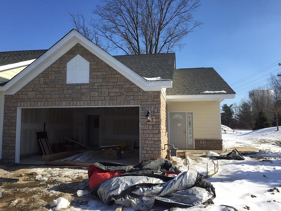 1st image of 142 Lakes At Cheshire Dr