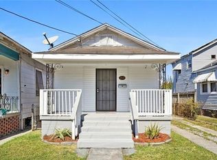 2549 Jonquil St, New Orleans, LA 70122