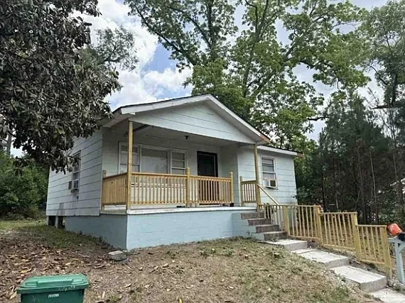 301 Barbre Ln — Photo 1