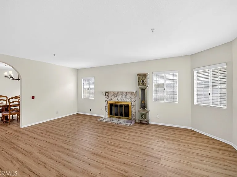 2033 W 231st St — Photo 5