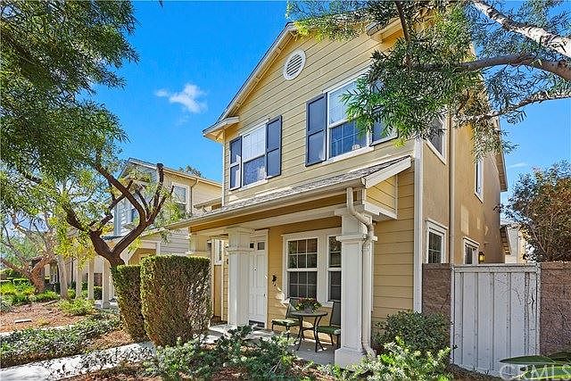 1st image of 3223 S Quincy Paseo