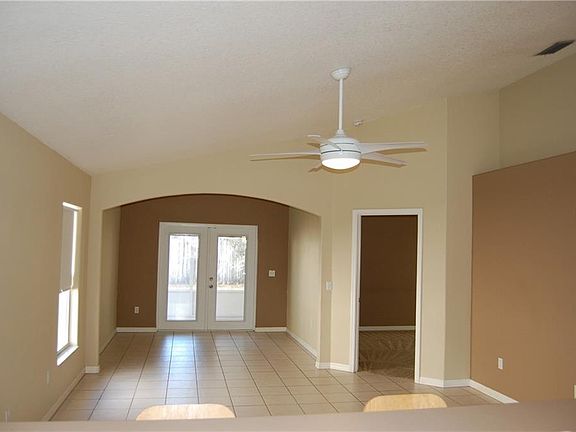 5th image of 326 Seville Pointe Ave