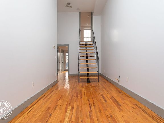 3rd image of 247 Troutman St #1Q
