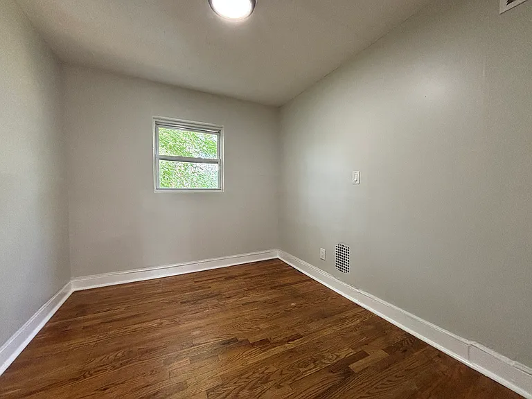 62 Miller St #1 — Photo 5