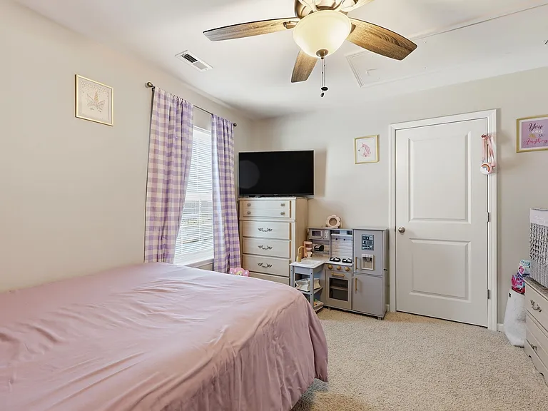 1160 Fowler — Photo 29