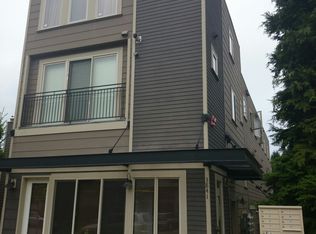 3841D 34th Ave W, Seattle, WA 98199
