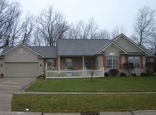 1047 Coopers Run, Amherst, OH 44001