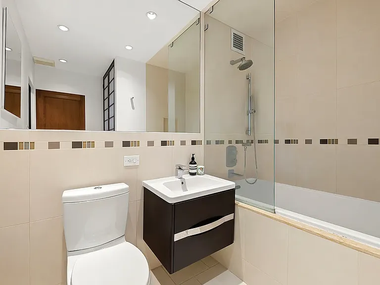 315 7th Ave #10B — Photo 7