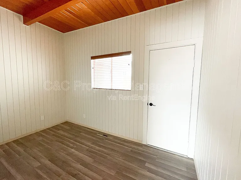 1812 Luzern St #B — Photo 4