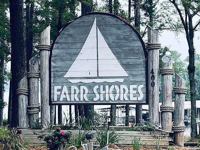 2nd image of 400 Farr Shores Dr