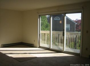 1 Rock Spring Rd APT 4, Stamford, CT 06906