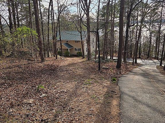 2nd image of 150 Lookout Dr