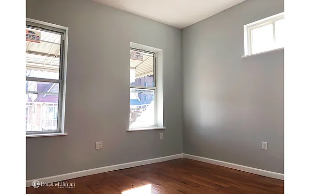 Rented by Douglas Elliman | media 17