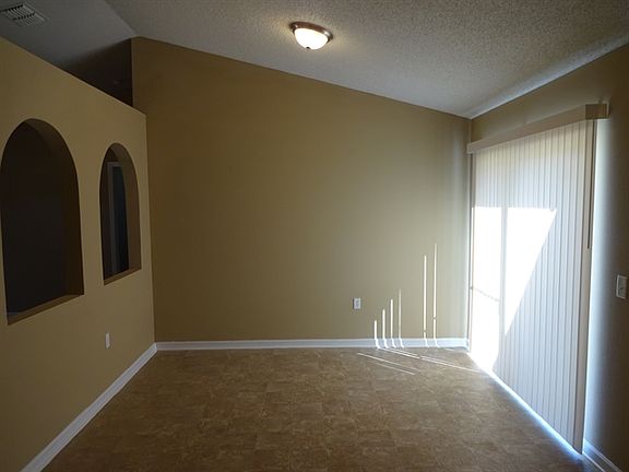 3rd image of 7353 Overland Park Blvd
