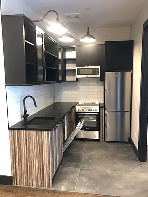 Rented by Lang Realty LLC | media 2
