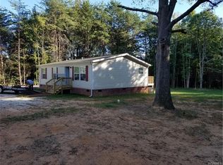 343 Trents Mill Rd, Cumberland, VA 23040