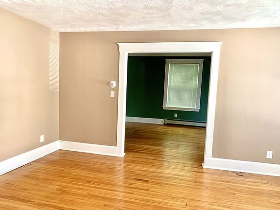 5th image of 15 Dexter St APT 1
