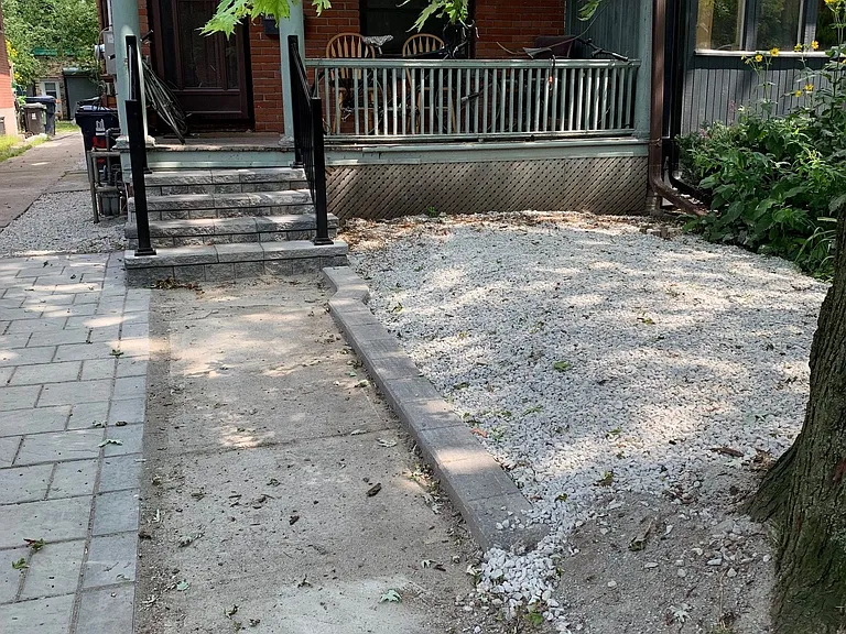 231 Albany Ave — Photo 11