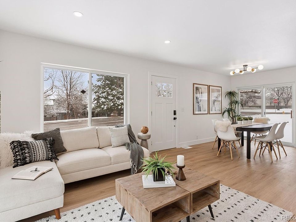 1st image of 1414 W Lake Avenue