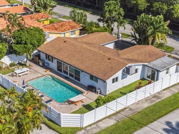 1300 Arthur Street, Hollywood, FL 33019