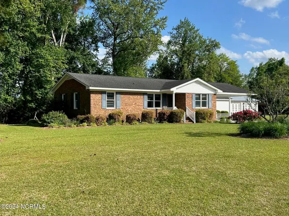 2724 Asbury Road, Cove City, NC 28523