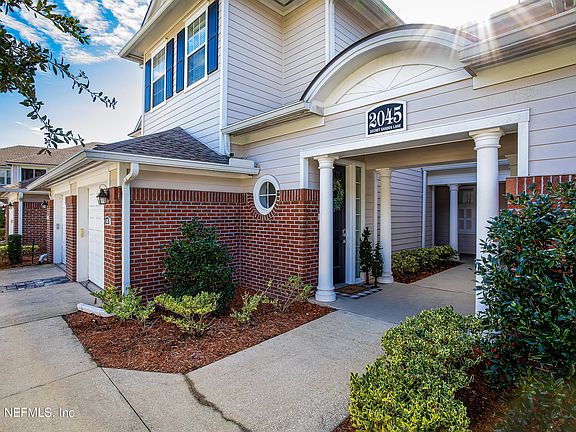 2nd image of 2045 SECRET GARDEN Lane #605