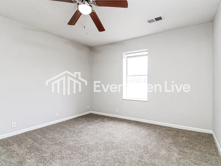 121 Bill Williamson Ct — Photo 7