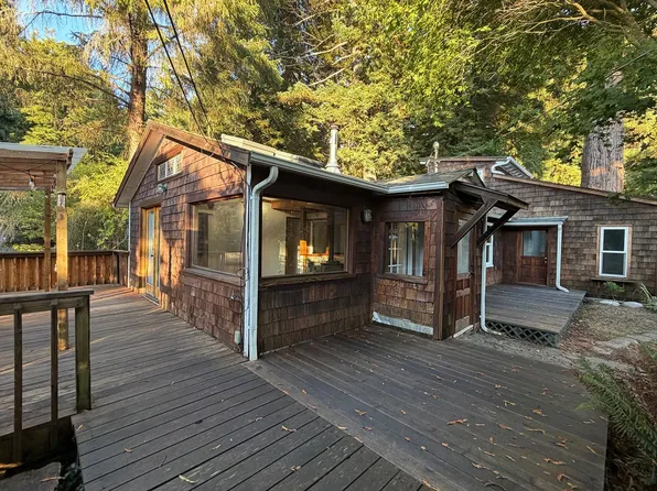 3946 Lk Wood Ct, Arcata, CA 95521