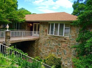 44 Hill Rd, Atlantic Highlands, NJ 07716