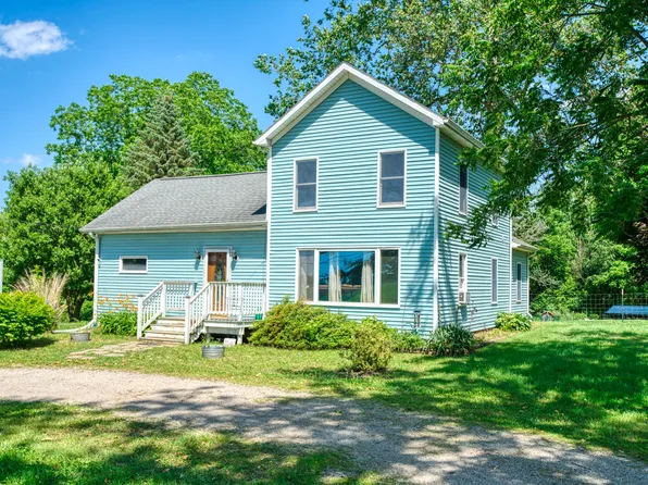 3074 Webberville Rd, Webberville, MI 48892