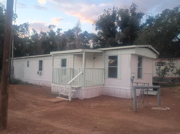 13 Sams Pl, La Luz, NM 88337