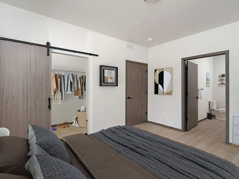 The Vistas Apartments at Beacon Hill — Photo 72