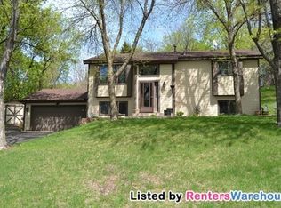 2202 Horizon Rd, Burnsville, MN 55337