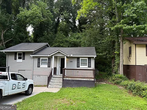 2219 Tiger Flowers Dr NW Photo 1