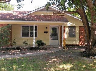 313 Christie Ave, Everman, TX 76140