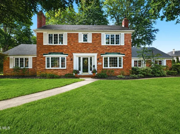 3220 Shakespeare Ln, Toledo, OH 43615