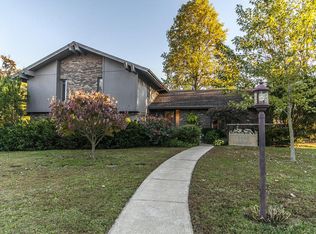 2528 E Cambridge St, Springfield, MO 65804