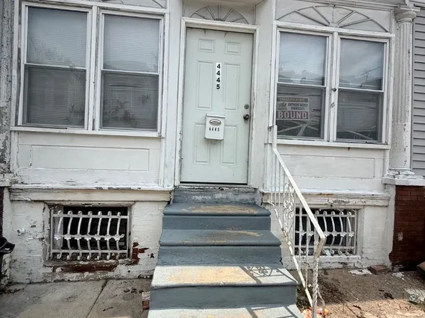 4445 N Marshall St, Philadelphia, PA 19140