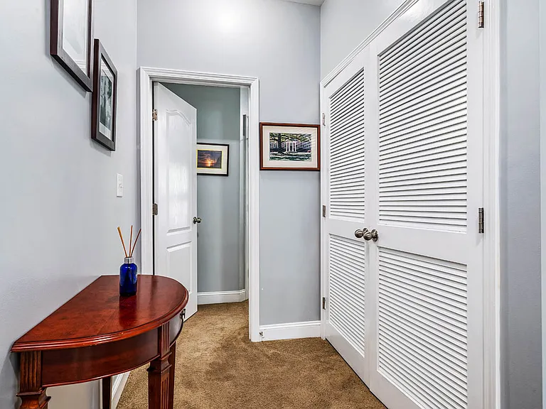 76 Millbrook Dr — Photo 20