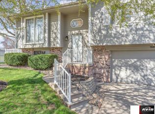 5602 N 131st St, Omaha, NE 68164