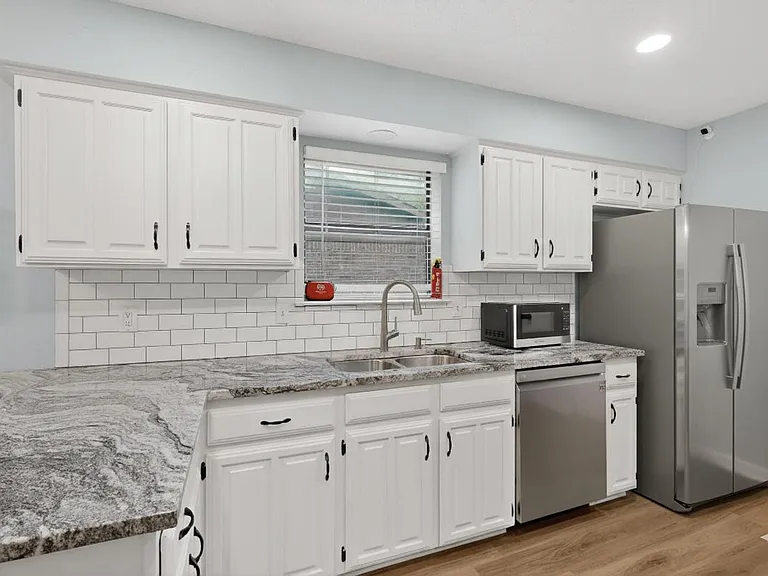 Winterlake Dr — Photo 2