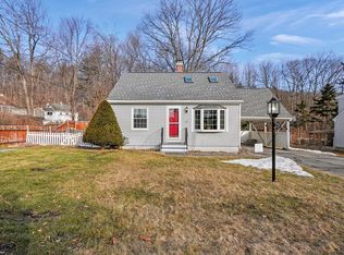 125 Wallace Rd, Fitchburg, MA 01420