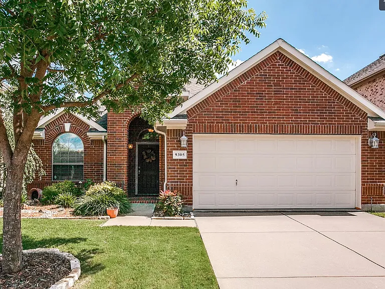 9305 Jerico Dr — Photo 1