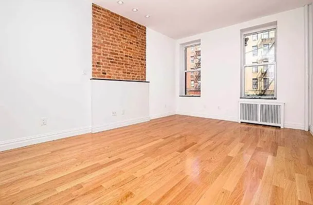 Rented by Corcoran | media 7