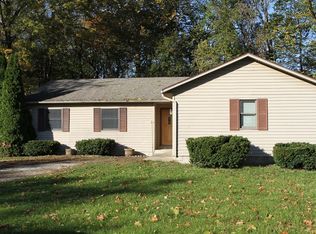 716 Bluewater Dr, Monticello, IN 47960